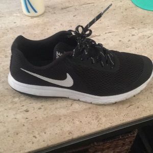 Nike sneakers gently used